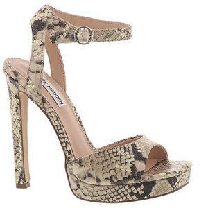 Steve Madden Luv Women's